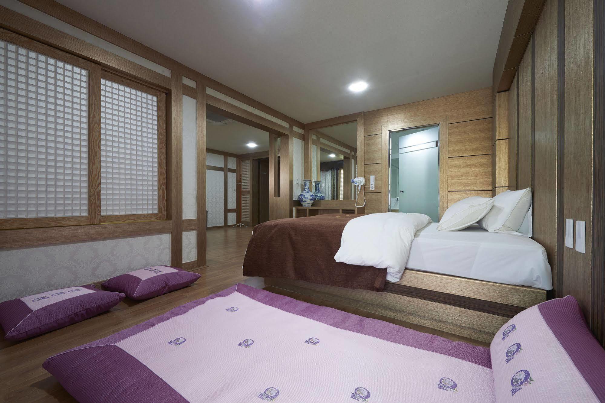 Benikea Premier Hotel Siheung מראה חיצוני תמונה